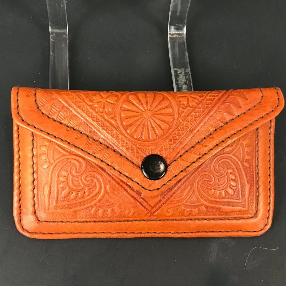 unbranded tooled leather two compartment coin purse, 6.25 x 3.5